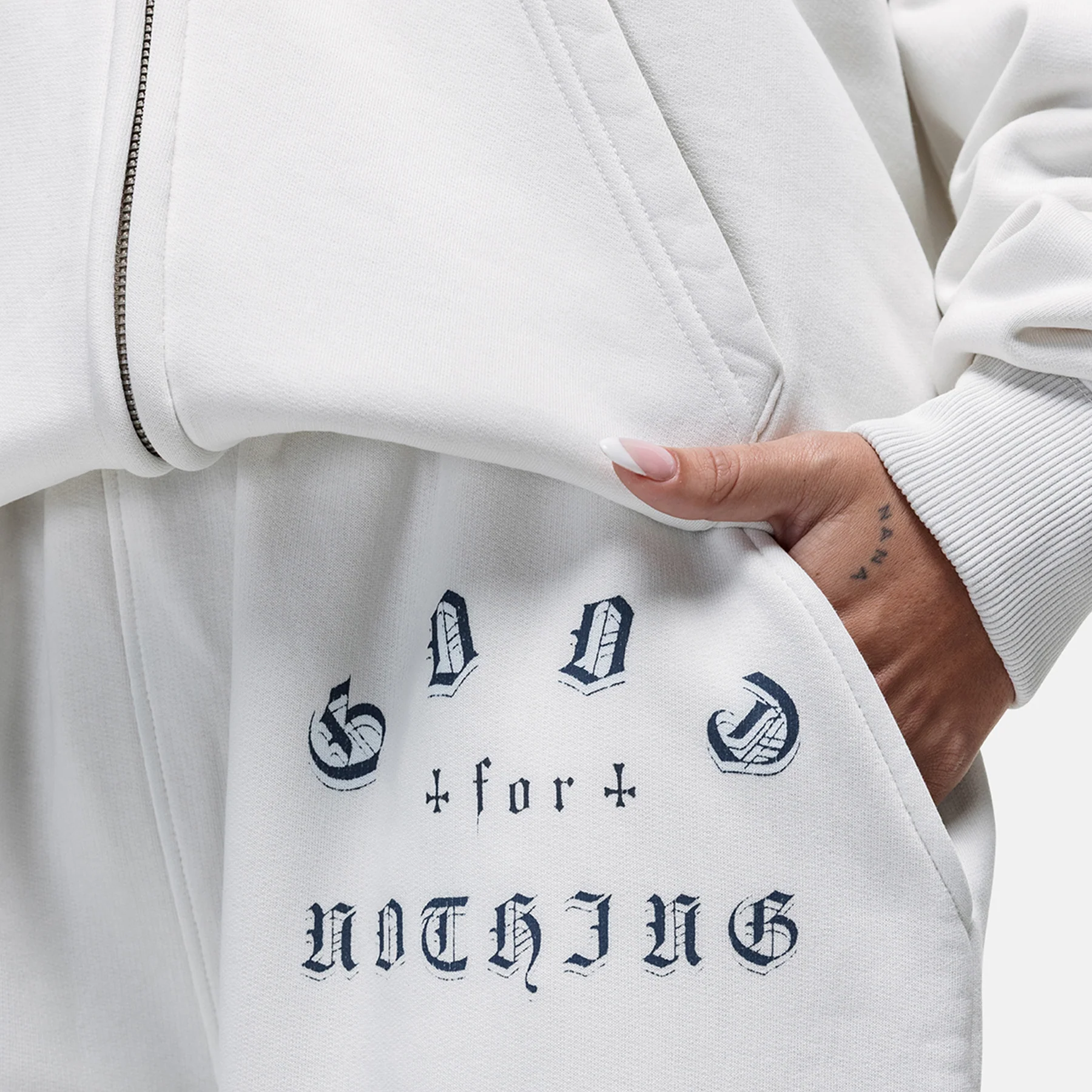 Sprayed Cali Off White Baggy Jogger - Image 3