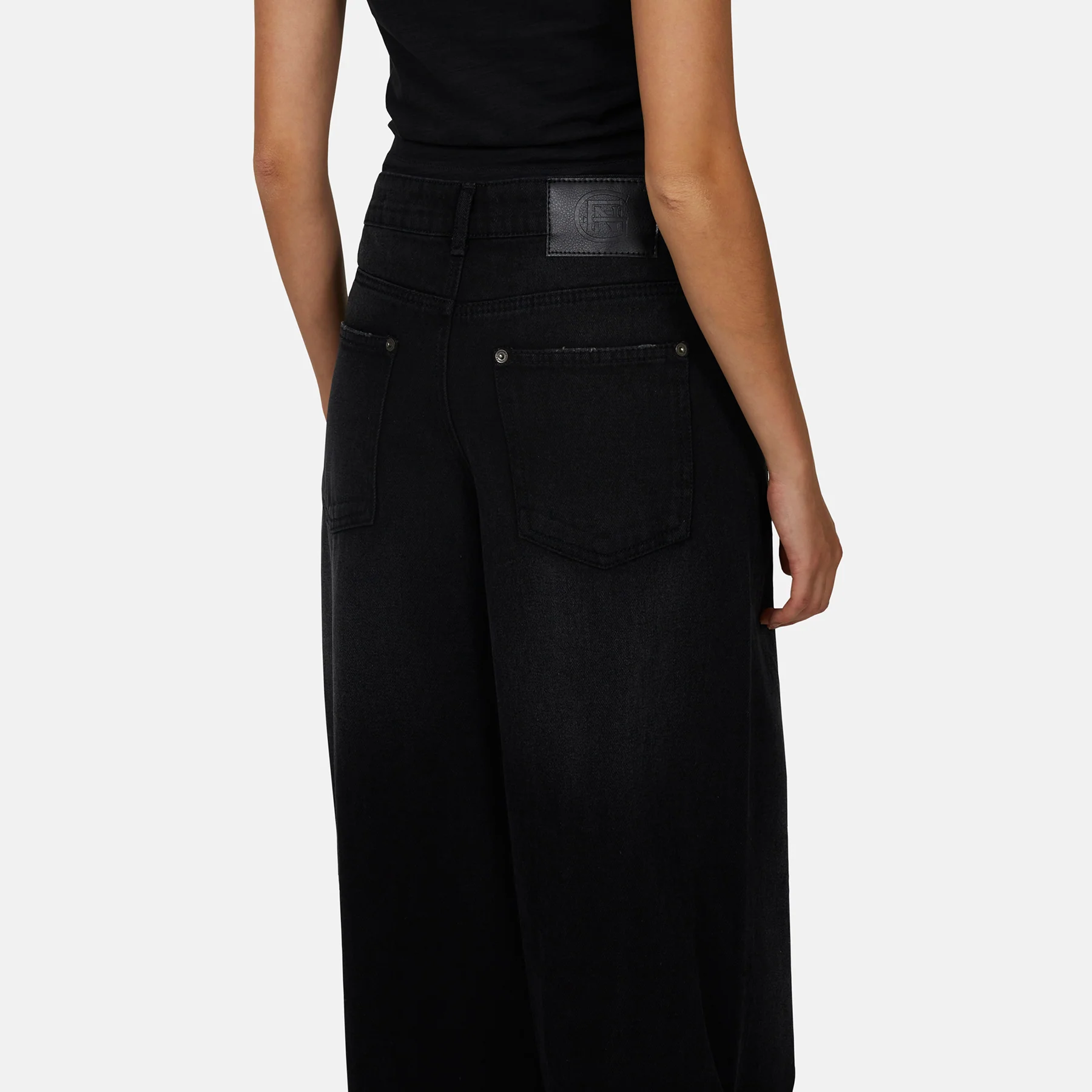 Align Vintage Black Denim Jean - Image 3