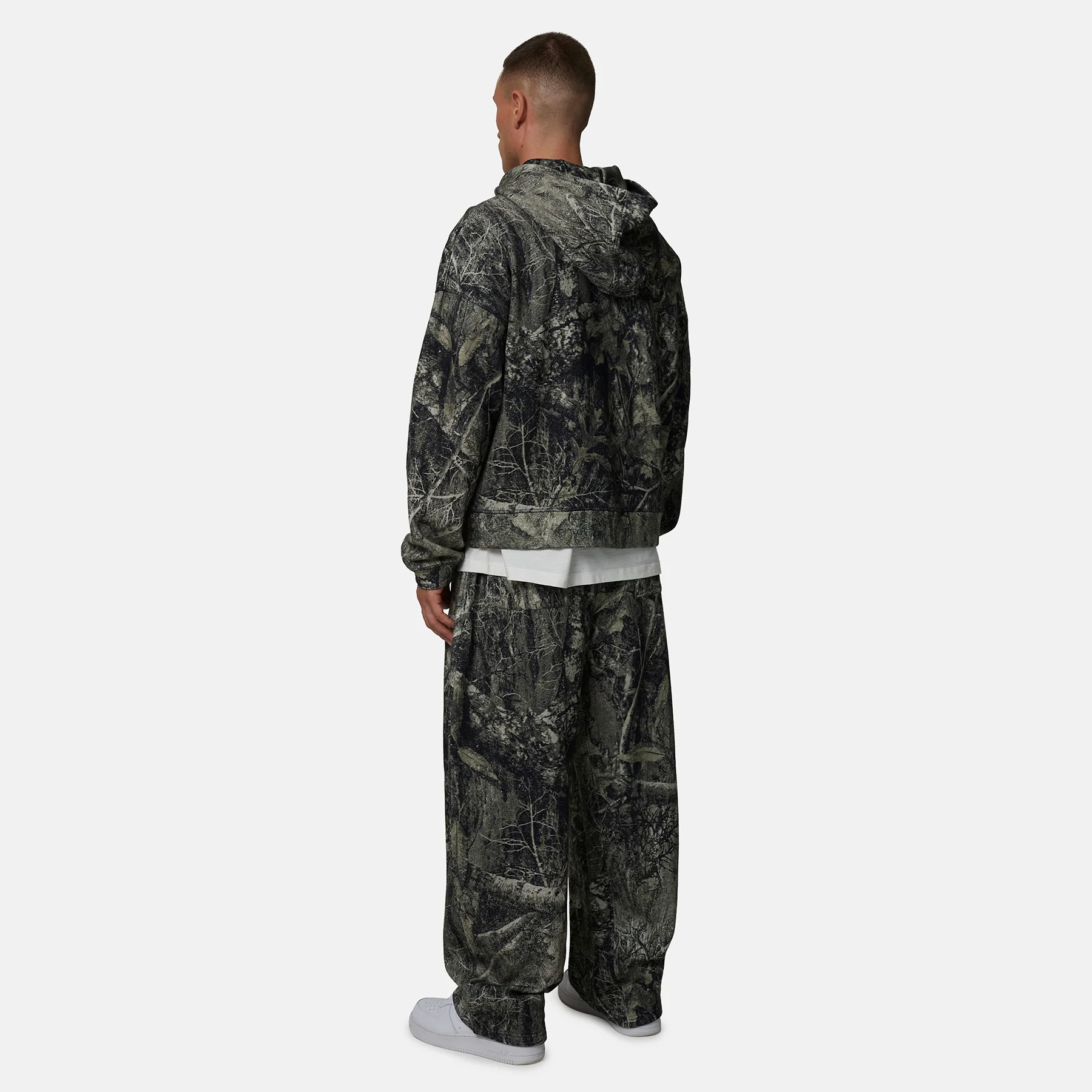 Icarus Camo Green Sweatpants - Image 4
