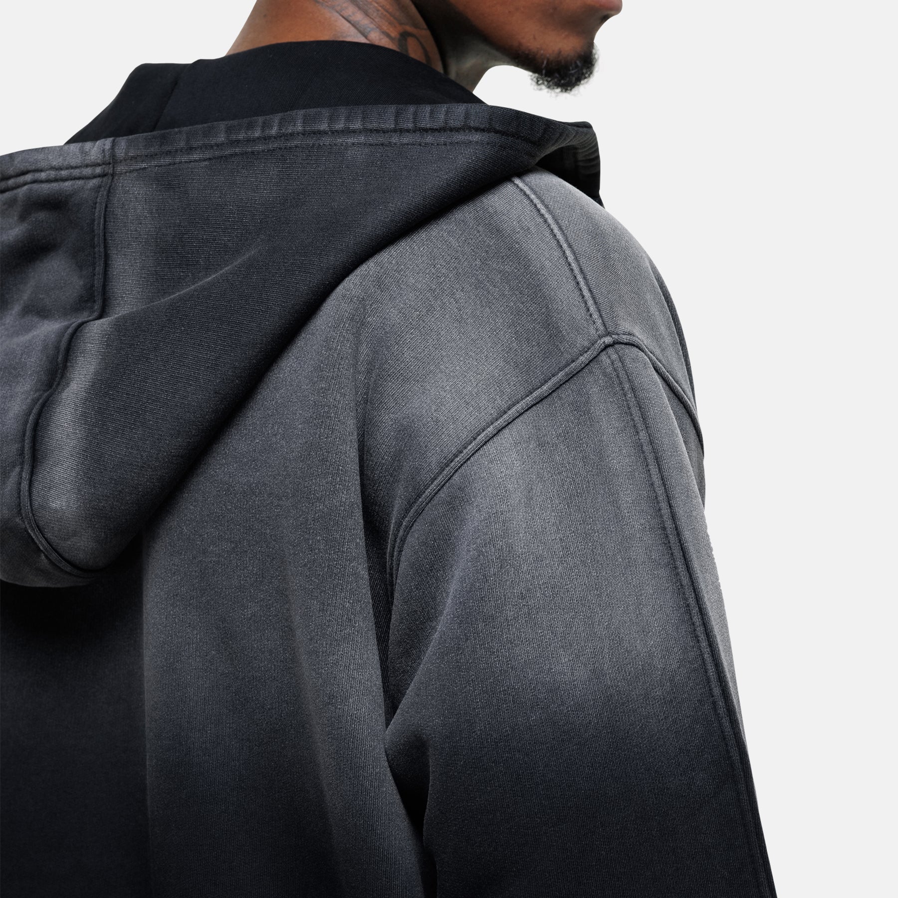 Vintage 1986 Faded Black Zip Hoodie - Image 4